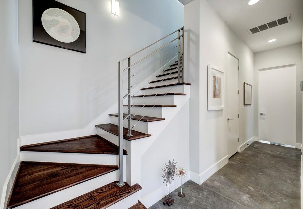 2624 Newman St, Houston TX  77098-1404 exterior