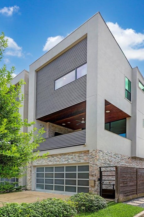 2624 Newman St, Houston, TX 77098-1404
