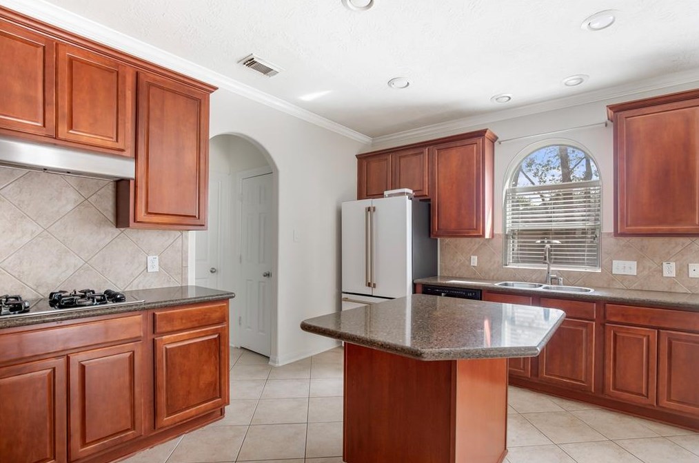 12402 Brazos Bnd Trl, Humble TX  77346-3085 exterior