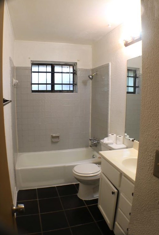 6422 Leedale St, Houston TX  77016-2415 exterior