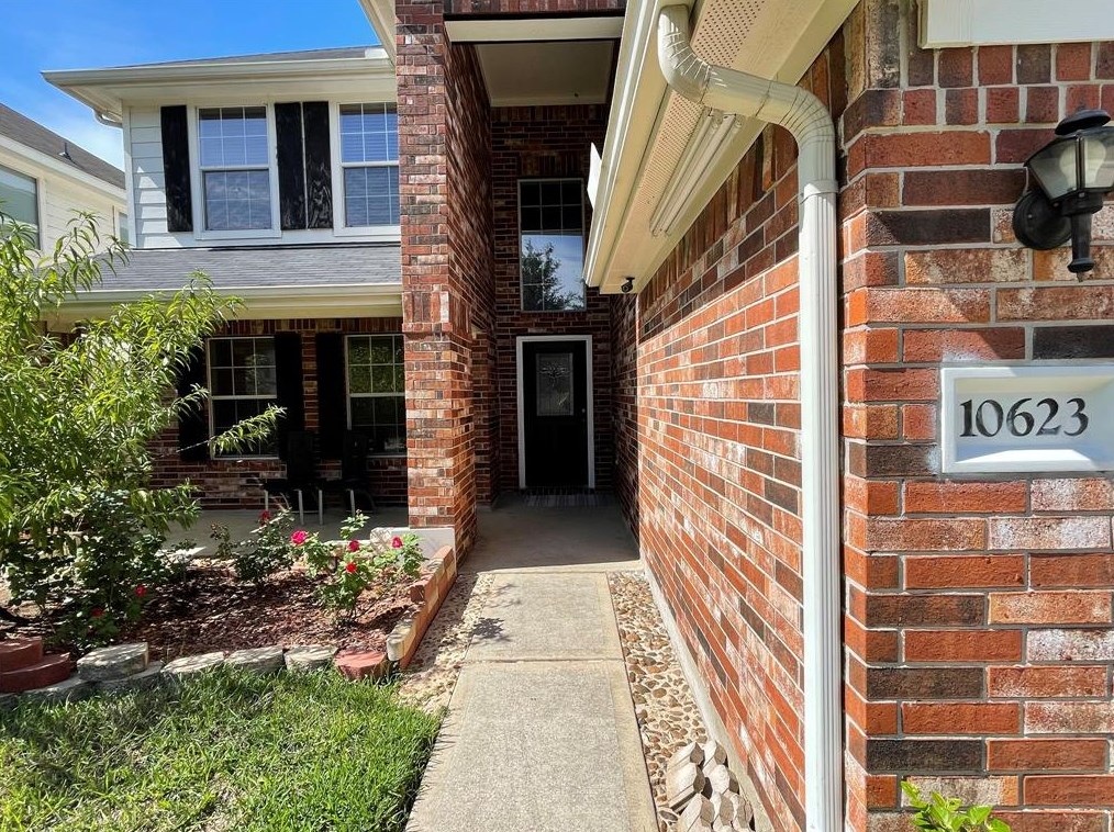 10623 Acacia Forest Tr, Houston, TX 77089