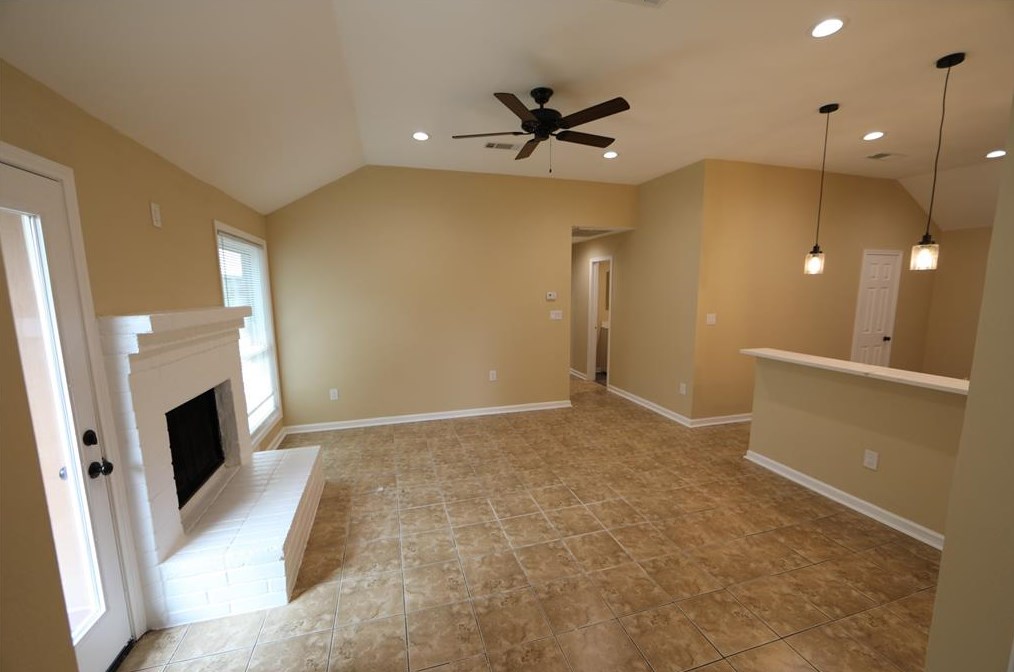 5806 Berkridge Dr, Houston, TX 77053-3461