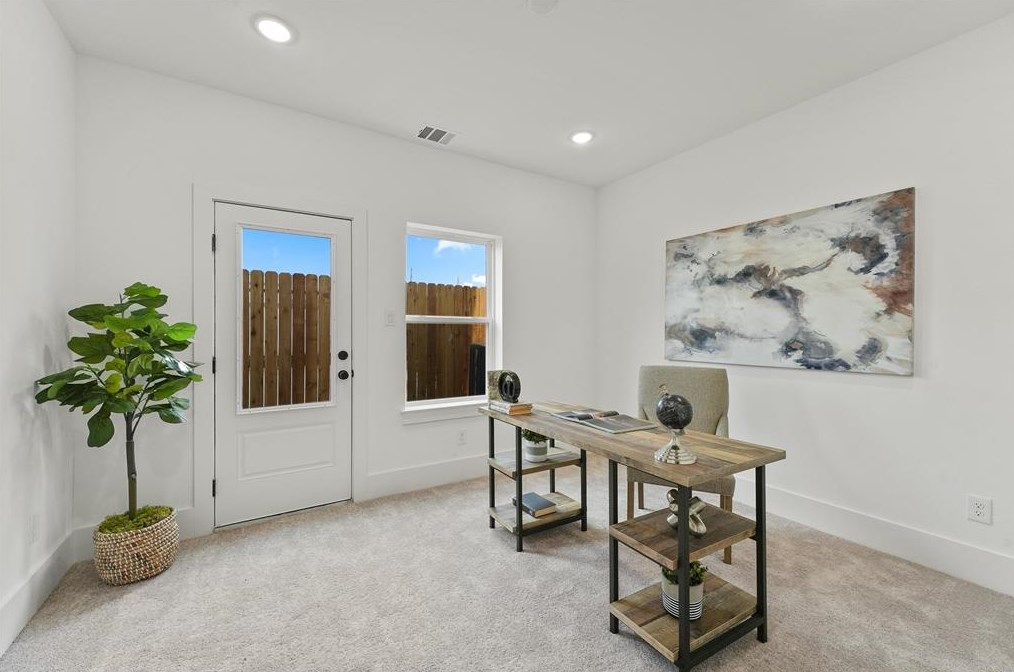 4810 Cochran St, Houston TX  77009-2115 exterior