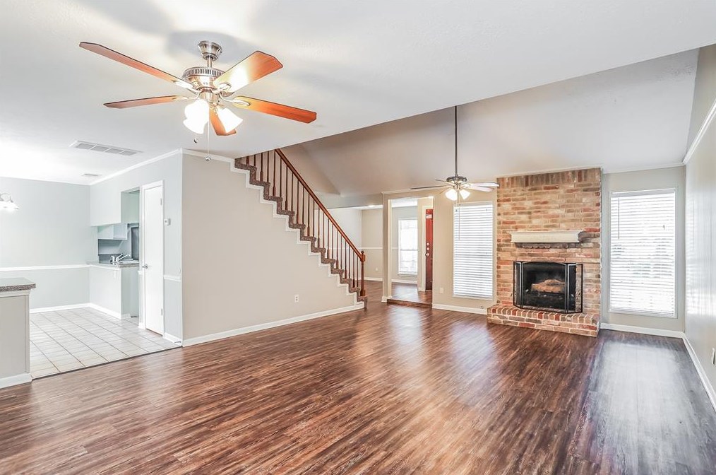 15335 Pebble Lake Dr, Houston, TX 77095