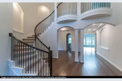 710 Woodbinde, League City, TX 77573 - Photo 2