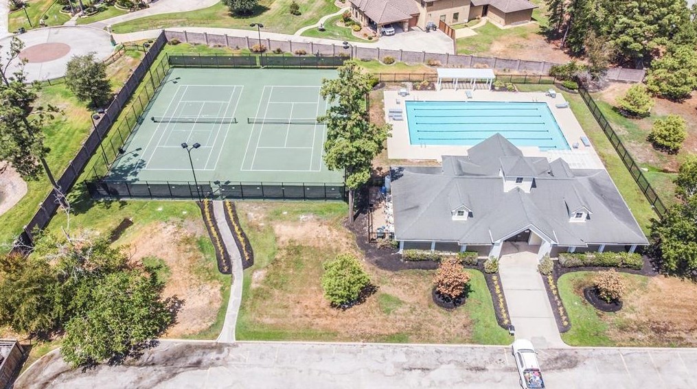7602 Langley Rd, Spring, TX 77389-5050