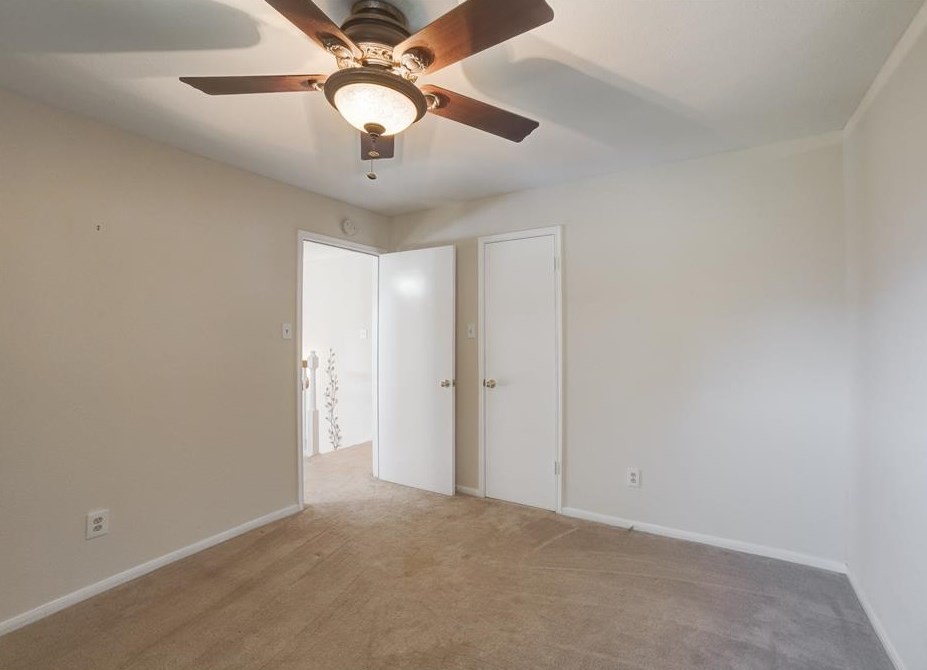 13518 Lynnville Dr, Houston TX  77065-3158 exterior