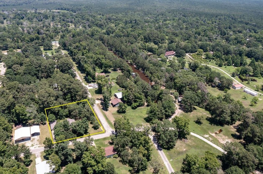 465 Hickory Rdg, Onalaska, TX 77360-7478