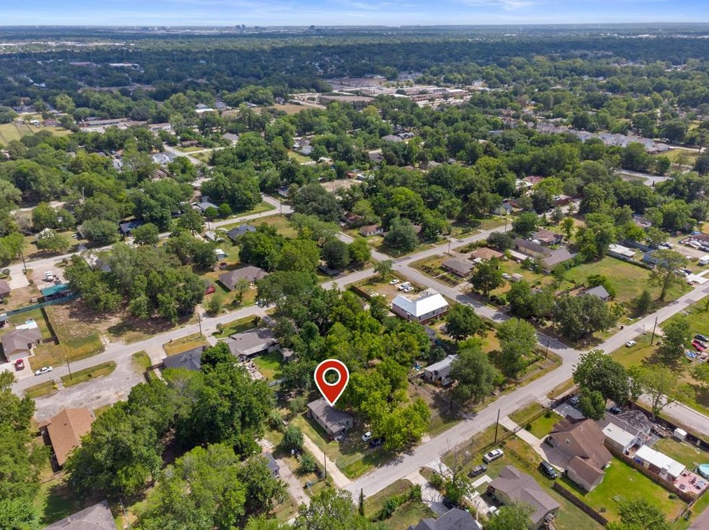 2516 Glen Ave, Houston TX  77088-7540 exterior