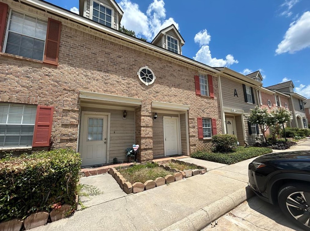 2030 Plantation Dr #a3, Conroe, TX 77301
