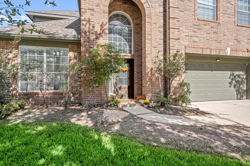 19534 Country Canyon Dr, Spring TX  77388-2546 exterior