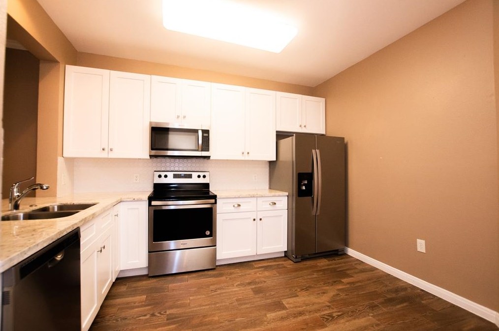 2815 Kings Crossing Dr #109, Humble, TX 77345