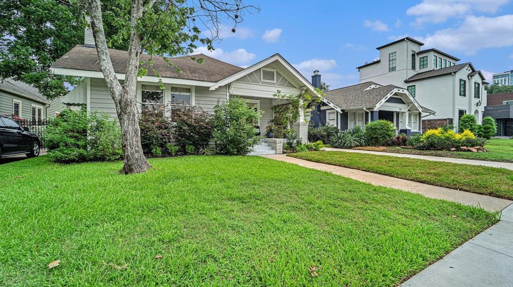 1522 Kipling St, Houston, TX 77006