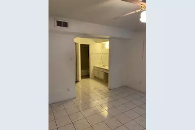 5625 Antoine Drive #412, Houston, TX 77091 - Photo 4