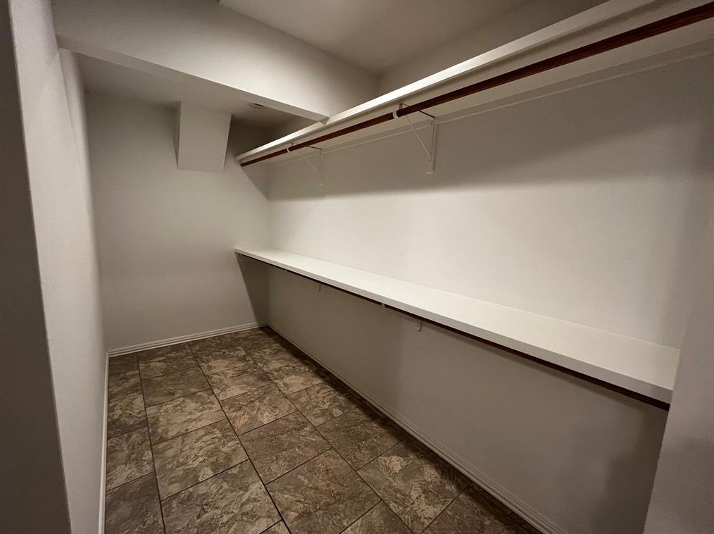 1438 Meadowhigh Ln, Spring TX 77373-7866 exterior