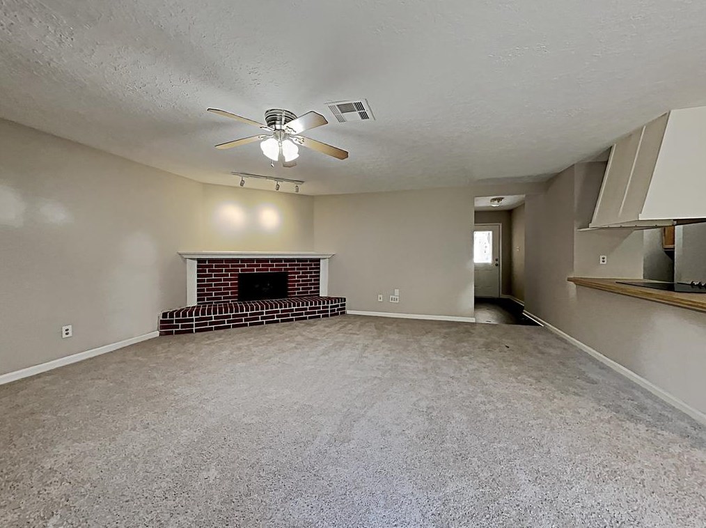 5 Macaw St, Spring TX  77380-1861 exterior