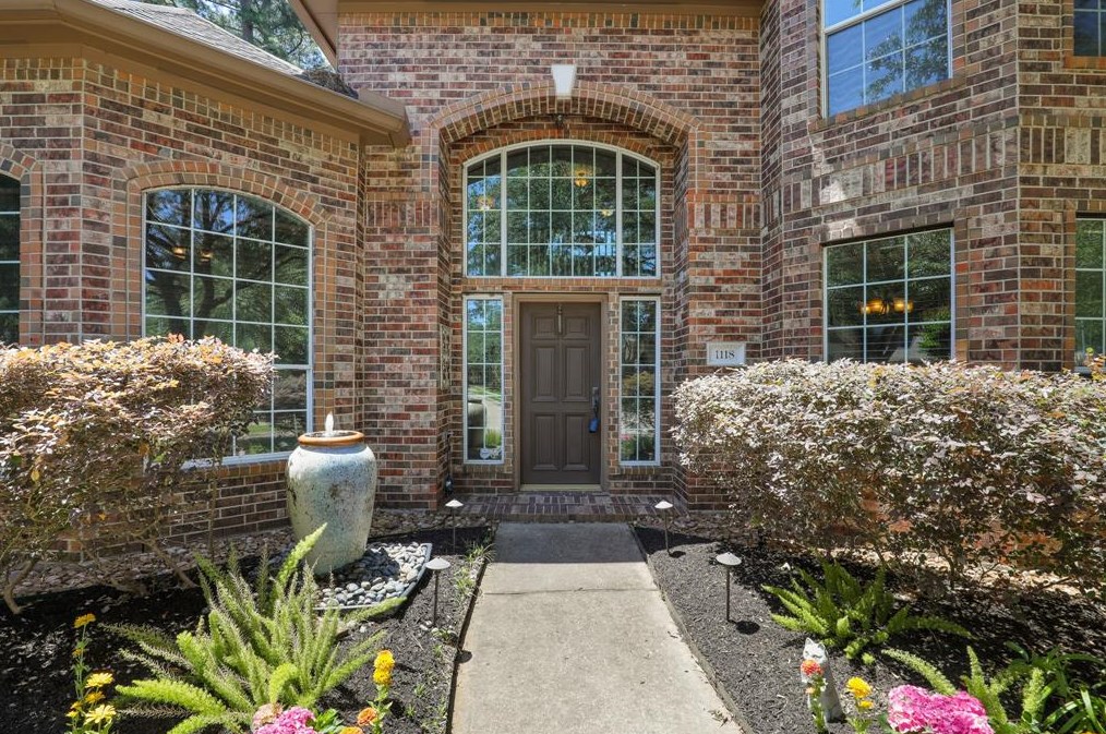 1118 Cricklewood Ln, Spring, TX 77379-3657