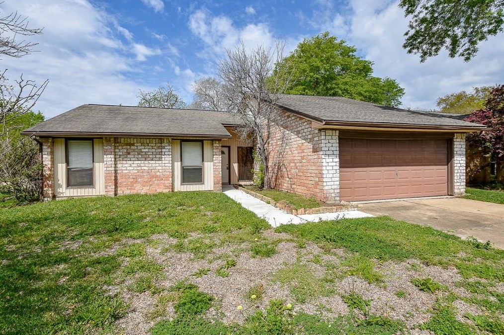 2550 Sage Brush Ln, Sugar Land, TX 77479-1607
