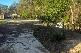 409 Wagers St, Conroe, TX 77301 - Photo 12