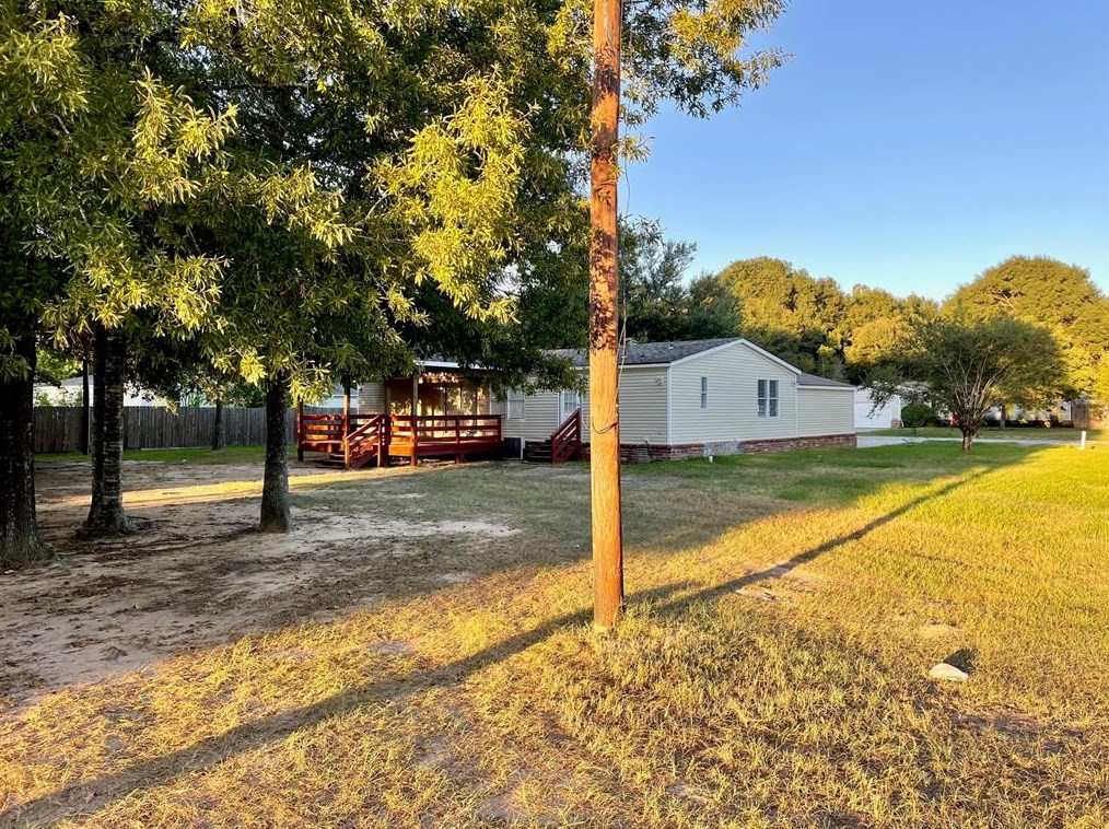 16288 Wrangler Ave, Conroe, TX 77302
