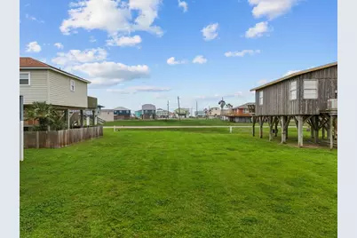 1218 Middle, Surfside Beach, TX 77541 - Photo 22