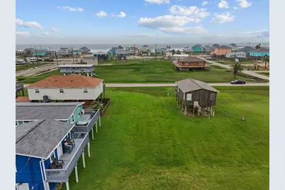 1218 Middle, Surfside Beach, TX 77541 - Photo 18