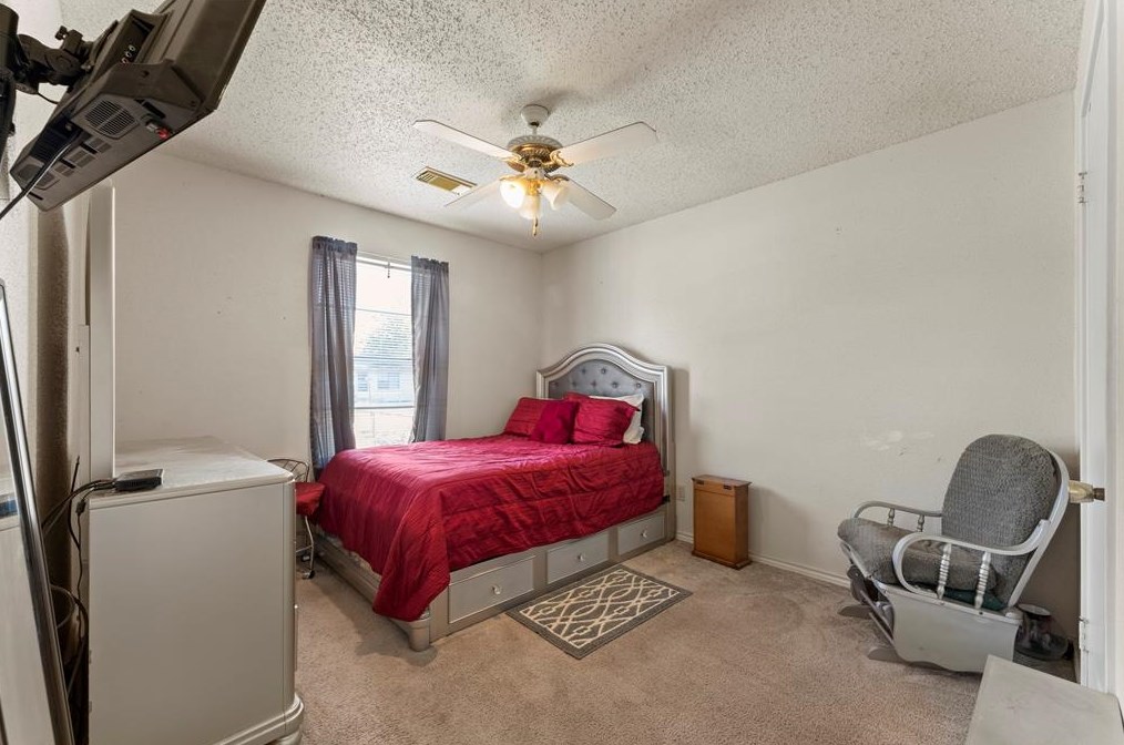 7017 Hershe St, Houston TX  77020-5115 exterior