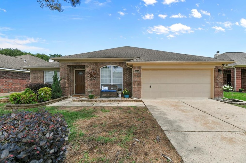 3016 Quill Meadow Dr, League City, TX 77573