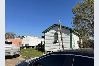 14929 Henry Road, Houston, TX 77060 - Photo 2