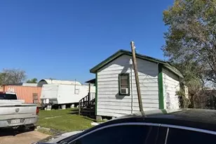 14929 Henry Rd, Houston, TX 77060 - Photo 2