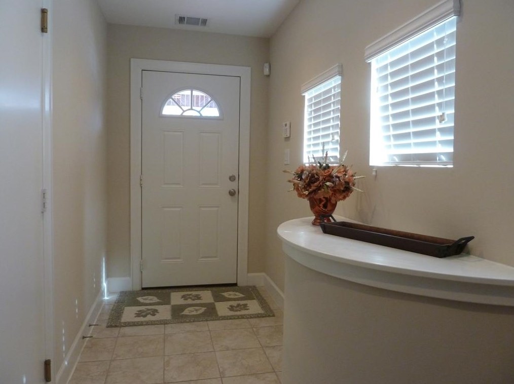 5941 South Loop E #701, Houston, TX 77033