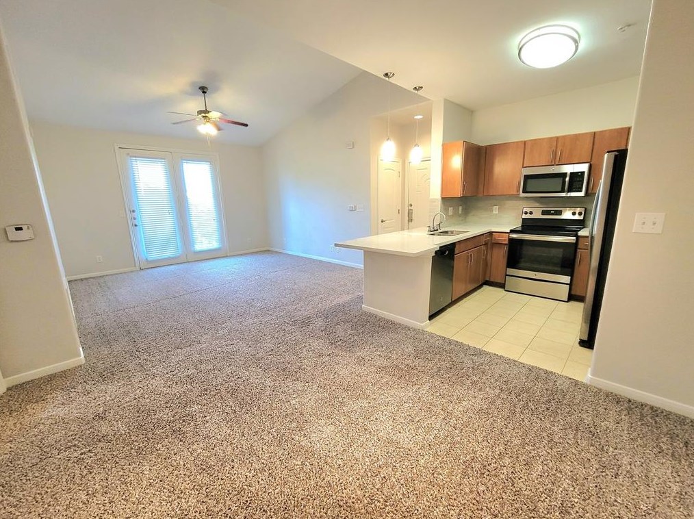 1255 Eldridge Pkwy #427, Houston, TX 77077