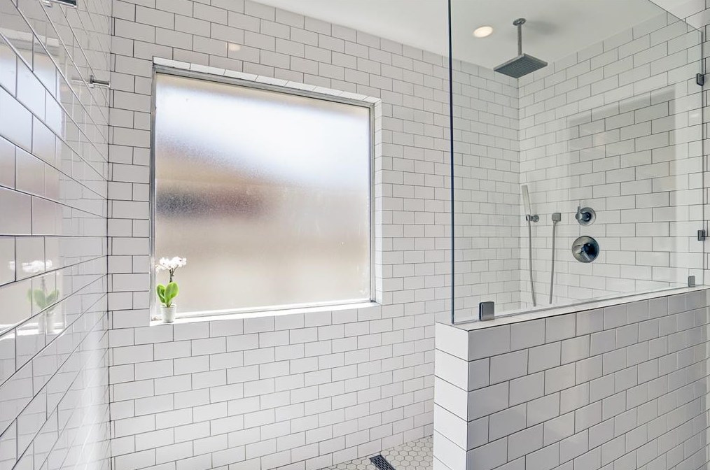 8755 Copperbrook Dr, Houston TX  77095-4575 exterior