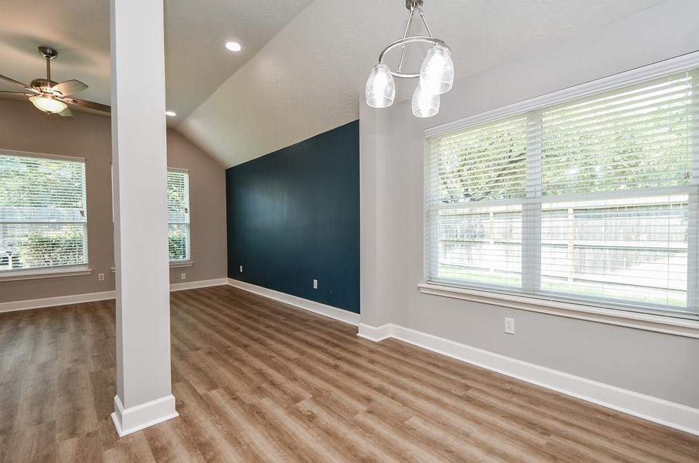 12902 Dove Pt Ln, Houston TX  77041-4257 exterior