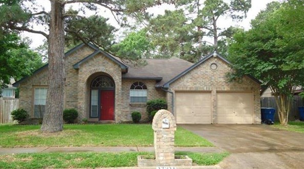 17823 Telegraph Creek Dr, Spring TX  77379-4185 exterior