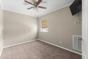 215 Sandy Ridge Dr, Livingston, TX 77351 - Photo 14