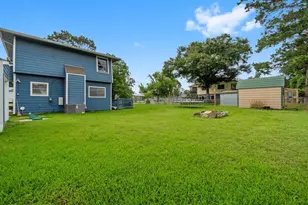215 Sandy Ridge Dr, Livingston, TX 77351 - Photo 36
