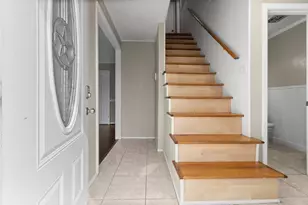 215 Sandy Ridge Dr, Livingston, TX 77351 - Photo 4