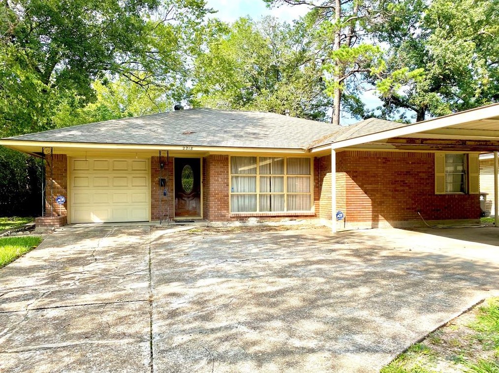 2218 Nina Lee Ln, Houston, TX 77018-3047
