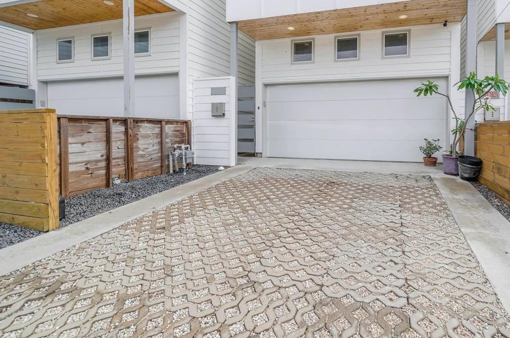4017 Mckinney St, Houston, TX 77023