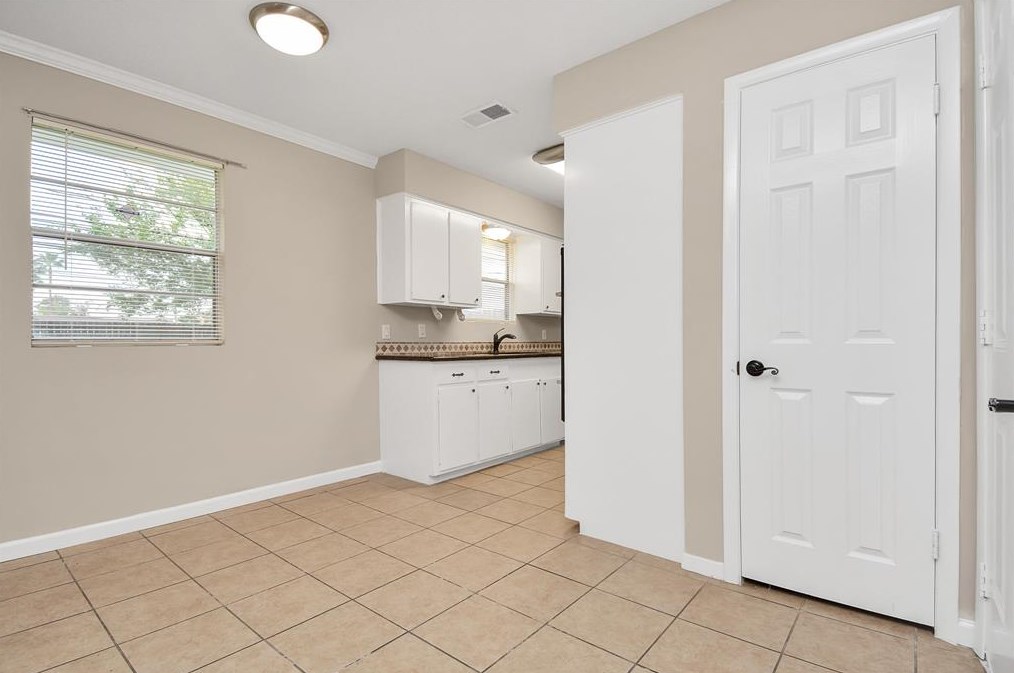 13918 Hollypark Dr, Houston TX  77015-3008 exterior