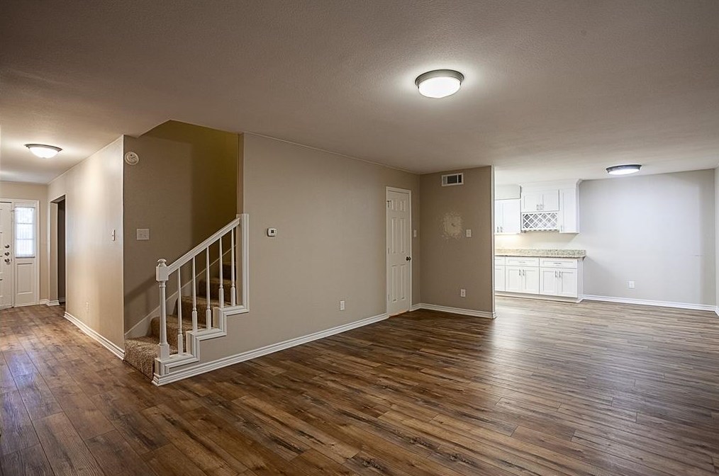 380 Georgetown St, Beaumont, TX 77707-1813