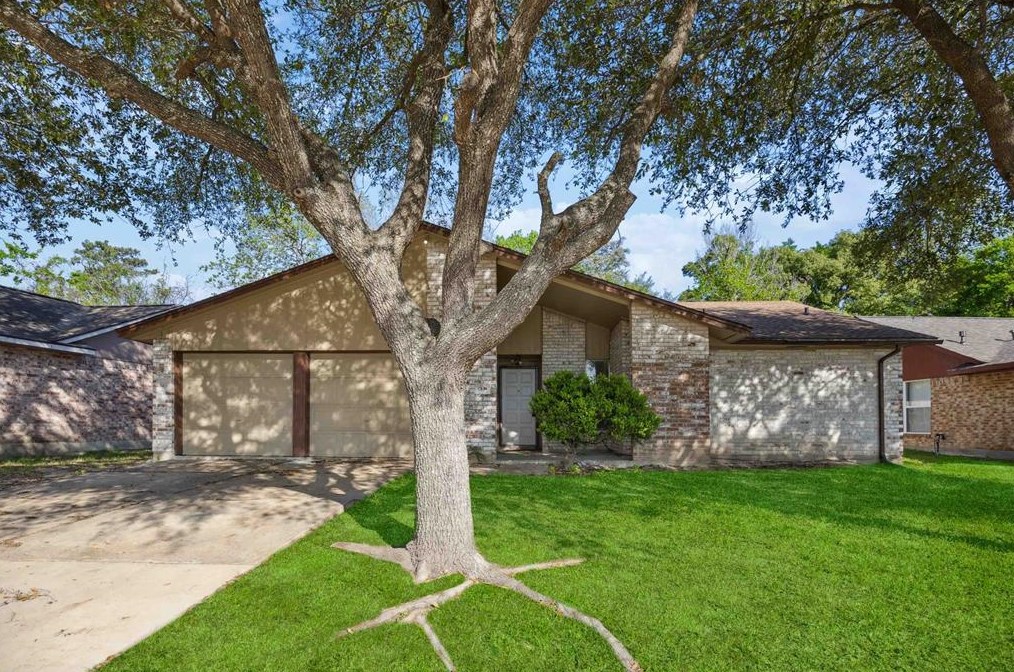 2311 N Spring Dr, Spring, TX 77373