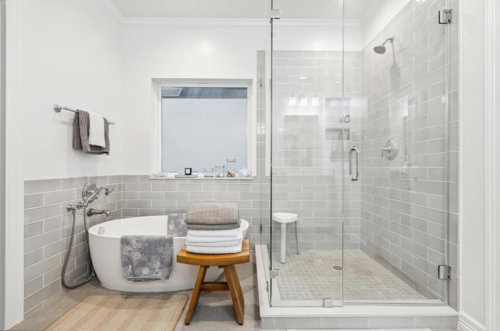 3611 Bellefontaine St, Houston TX  77025-1316 exterior