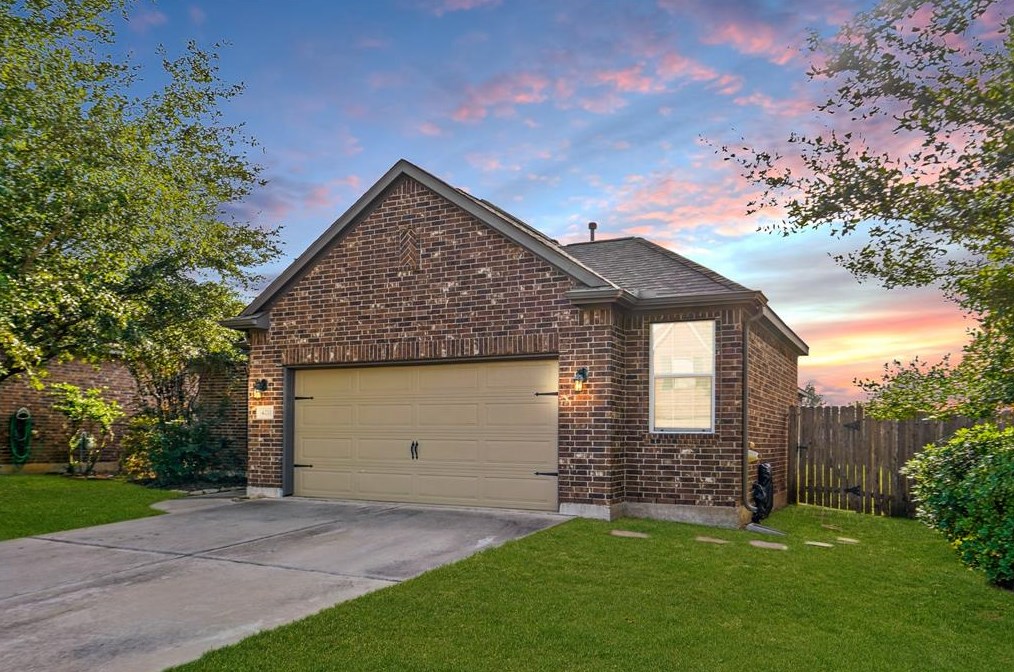 4211 Misty Waters Ln, Katy, TX 77494-2696