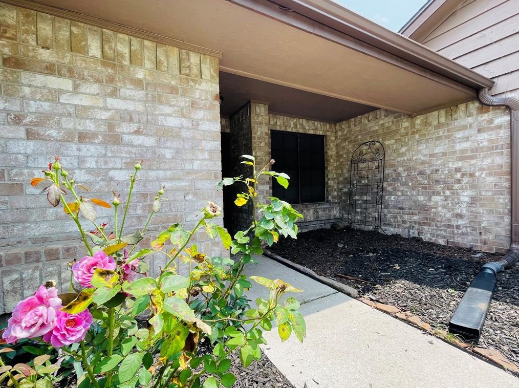 12027 Canterhurst Way, Houston, TX 77065-4378