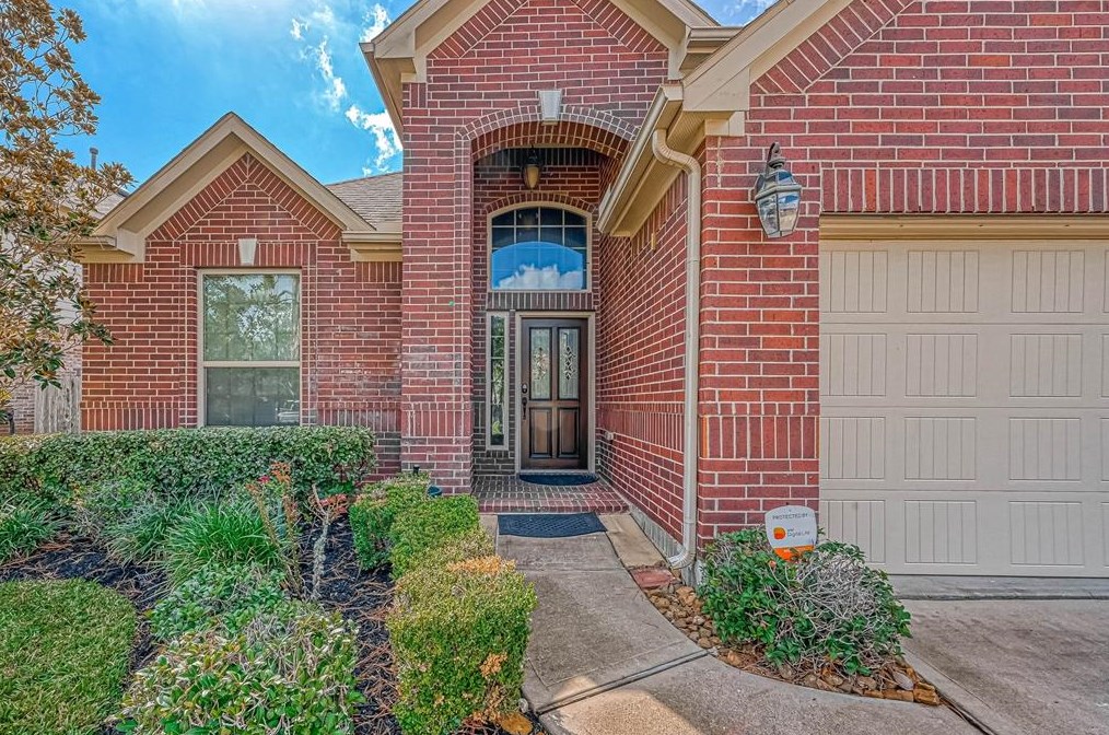 21219 Barrett Creek Ln, Richmond, TX 77407