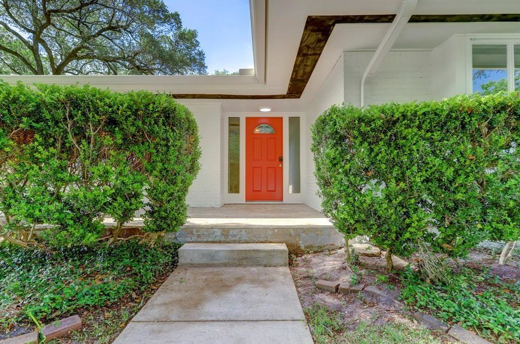 4103 Underwood St, Houston, TX 77025