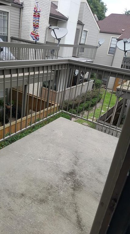 9707 Richmond Ave Apt 82, Houston, TX 77042