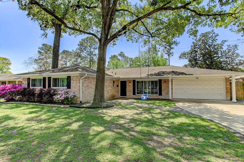 7211 Alderney Dr, Houston, TX 77055